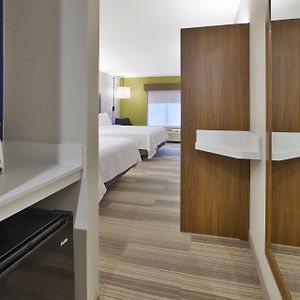 Queen Suite